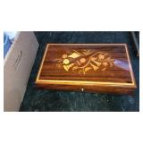Wood music jewelry box with key