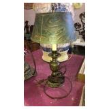 Small lamp looks brass 13 inches tall including