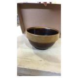 Crockery dough bowl 1.5 qt