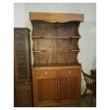 Nice antique solid oak hutch. 6ft 7in x 3ft 4in