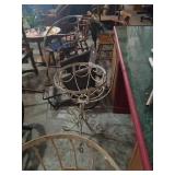 Heavy duty metal hanging planter with stand