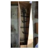 Box of 5 metal hanging basket trees