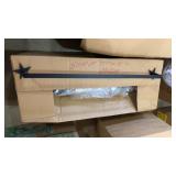 Box of metal star towel holders. At least 16 in