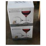 Set of 4 lovely wine glasses x2