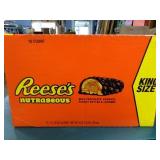 You get 18 king size reese
