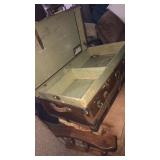 Chest case with drawer