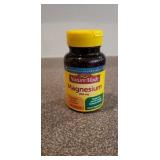 MAGNESIUM 250mg. 100 count. NATURE MADE.