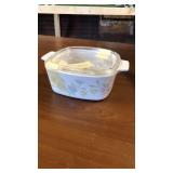 Corning Ware 1.5 liter with Pyrex lid
