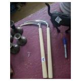 Pair of unusual swords
