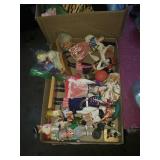 Group of small vintage dolls