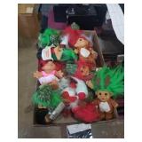 Flat of misc trolls