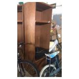 2 cabinets with storage 6
