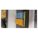 6 MIRCOFIBER SPONGES. Hundreds of uses. 
AM@ZON