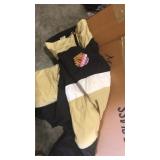 Bathroom goodies outback jacket big ten