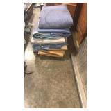 10 moving blankets