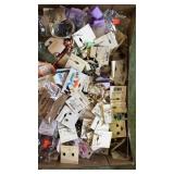 Flat of assorted jewelry