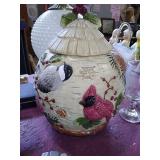 Nicholas Square 1999 cookie jar.