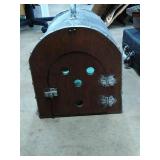 Vintage pet carrier. About 16 1/2" in length