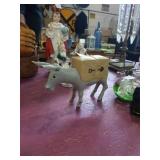 Plastic donkey cigarette roller