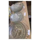 Shell serve bowl and serving plates
