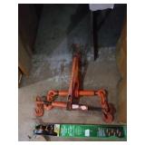 Pair of chain binders