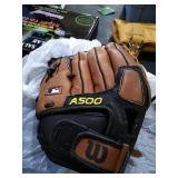 Wilson baseball mitt. In good shape.