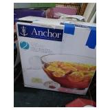 Anchor Hocking 2 pc. Punch set.