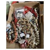 Tray of mixed Fashion Jewelry