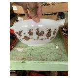 Pyrex Americana Mixing Bowl 2 1/2 quart