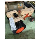 Case tractor king 1070