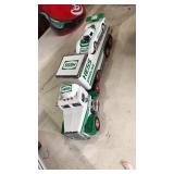 1991 Hess semi with working lights plus 1998 car