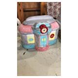 OGGI 50s diner cookie jar 9 inches tall x 12 x