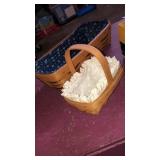 Pair of Longaberger baskets with liners and