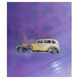 Vintage metal Tootsietoy car 3" long missing tire