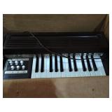Magnus Chord Organ (in original box).