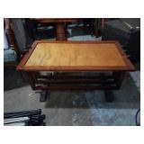 Coffee table. 35x19x19. Wood