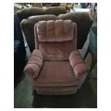 Lane recliner. 36x34x40.