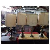 Lot of four lamps.
