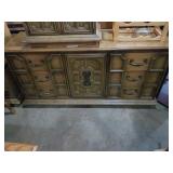 Stanley very nice long dresser. 64x32x19