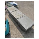 Plastic truck box
No keys