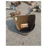 2 planters and a mat