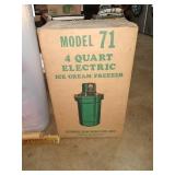 4 quart electric ice cream freezer. In original