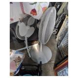 2 floor fans