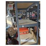 Shelf 
Matching suitcase