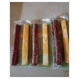 Box of 10 cheese and turkey sticks