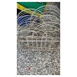 Decorative wire fence