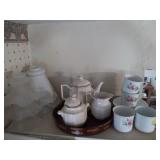 Tea set/ cups and saucers