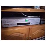 DVD/ VHS player