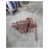 Lakeside bench vise 12 in