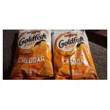 20- 1.5oz bags of goldfish crackers